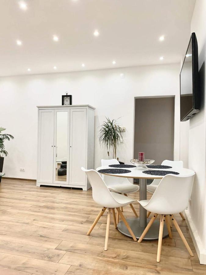 Lux Apartment Vienna Esterno foto